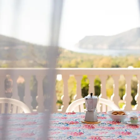 Casa Teo By Elbasummer Lacona